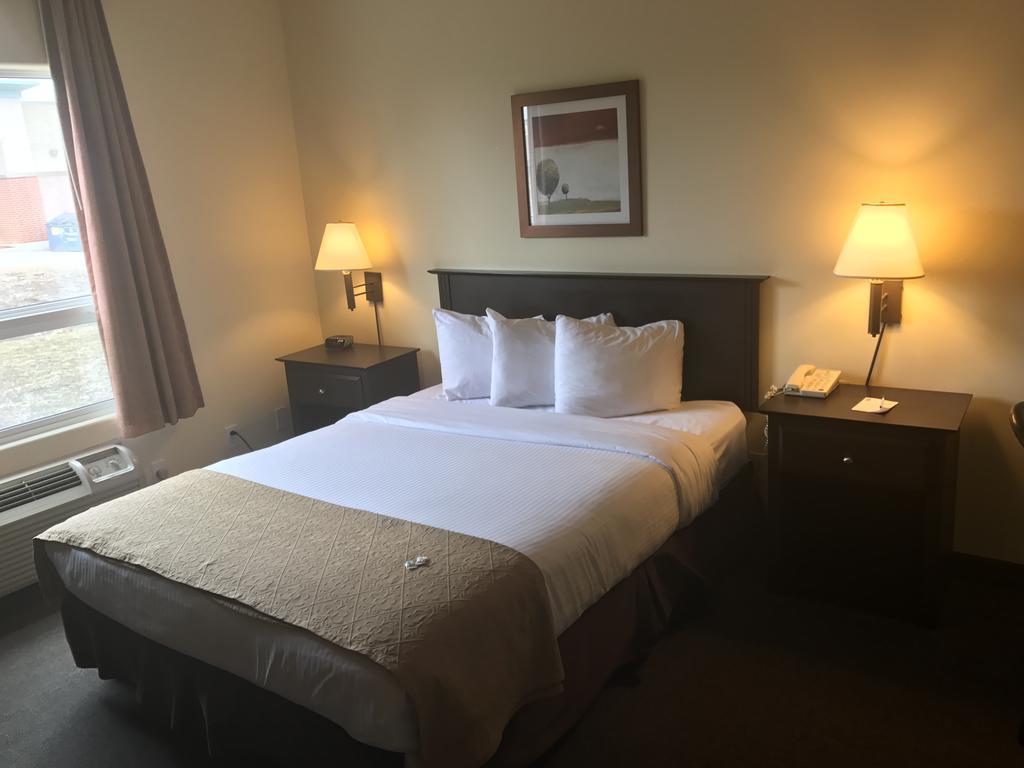 Super 8 By Wyndham Barrie South Hotel Ngoại thất bức ảnh